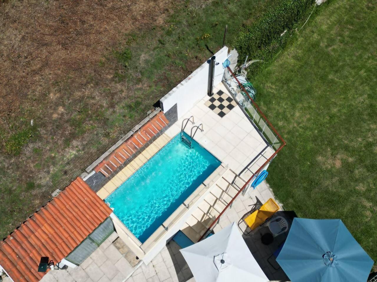 Retiro Na Natureza Casa Com Piscina Digueifel Buitenkant foto