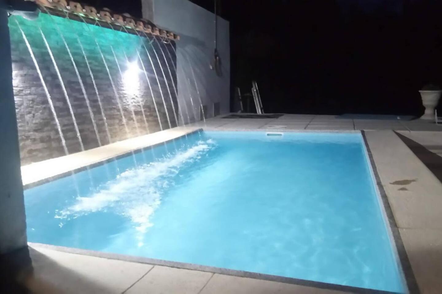 Retiro Na Natureza Casa Com Piscina Digueifel Buitenkant foto